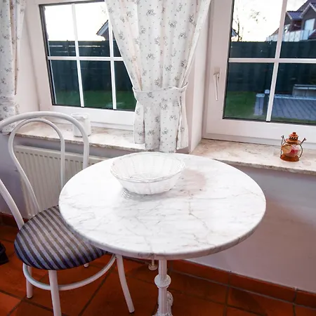Sonnenschein By Interhome Norddeich (Norden)